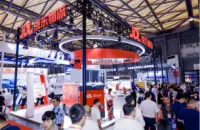 “狼族”机器人军团集体亮相亚洲物流双年展！京东物流如何用科技让供应链更高效？